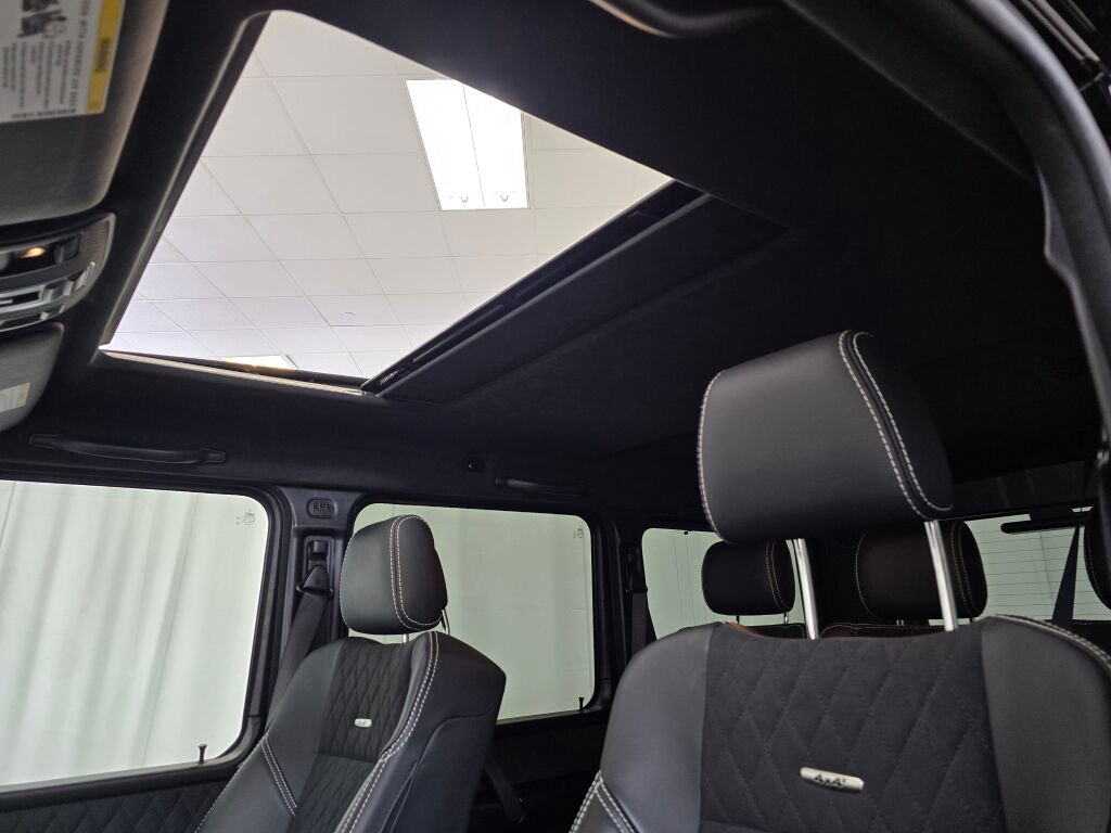 Used 2017 Mercedes-Benz G 550 Squared image 34