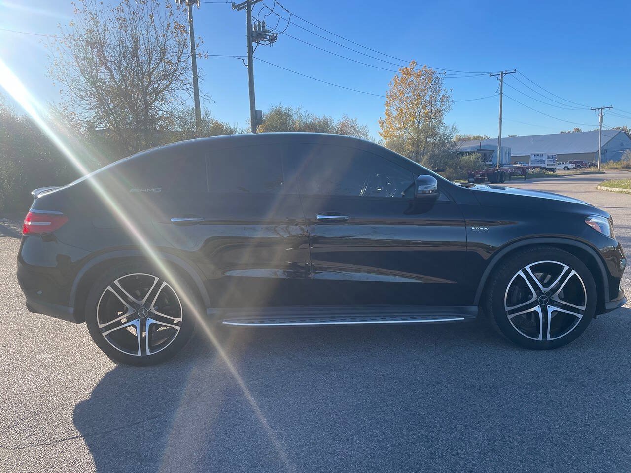 Used 2019 Mercedes-Benz GLE 43 AMG 4MATIC Coupe w/ Premium 3 Package image 8