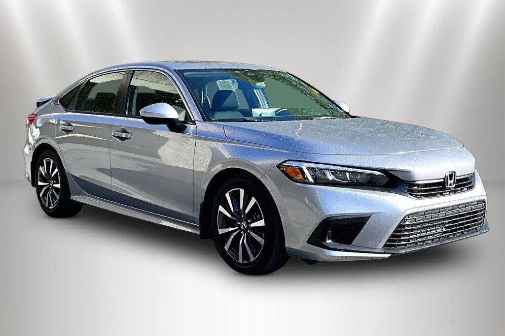 Used 2023 Honda Civic EX video 1