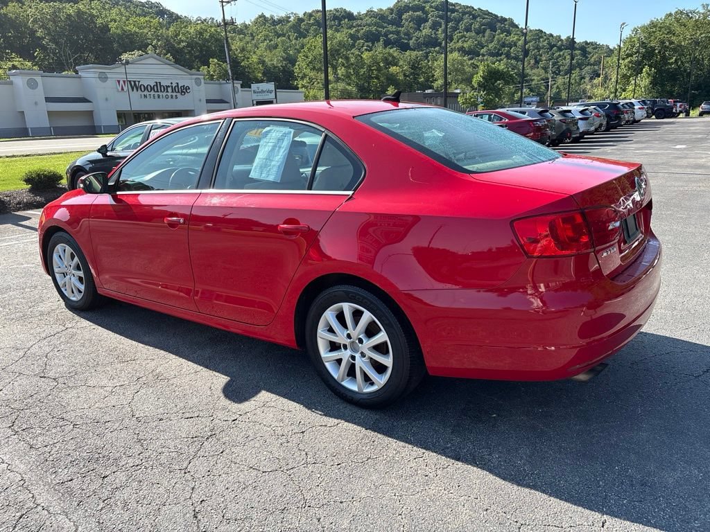 Used 2013 Volkswagen Jetta SE FWD video 3