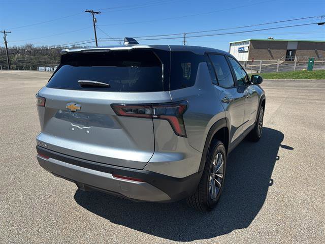 Used 2026 Chevrolet Equinox LT image 4