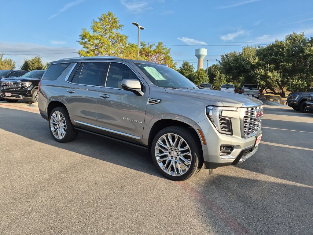 New 2026 GMC Yukon Denali w/ Denali Reserve Package