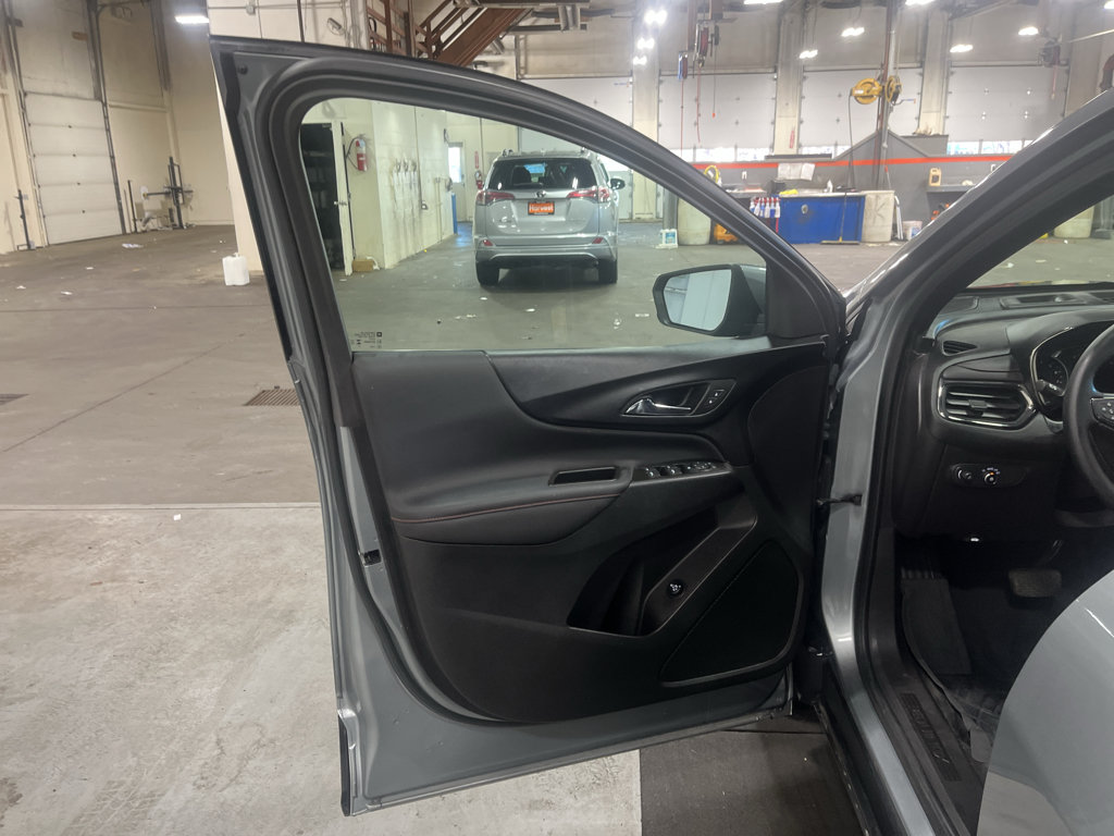 Certified 2024 Chevrolet Equinox RS AWD/4WD image 22