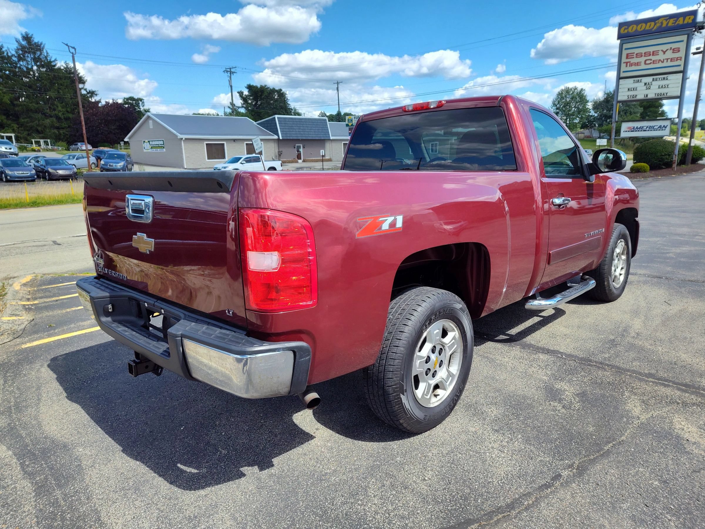 Used 2008 Chevrolet Silverado 1500 LT w/ 1LT Convenience Package RWD image 7