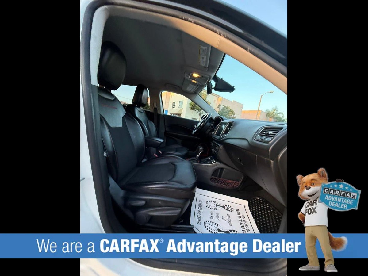 Used 2020 Jeep Compass Trailhawk AWD/4WD image 40