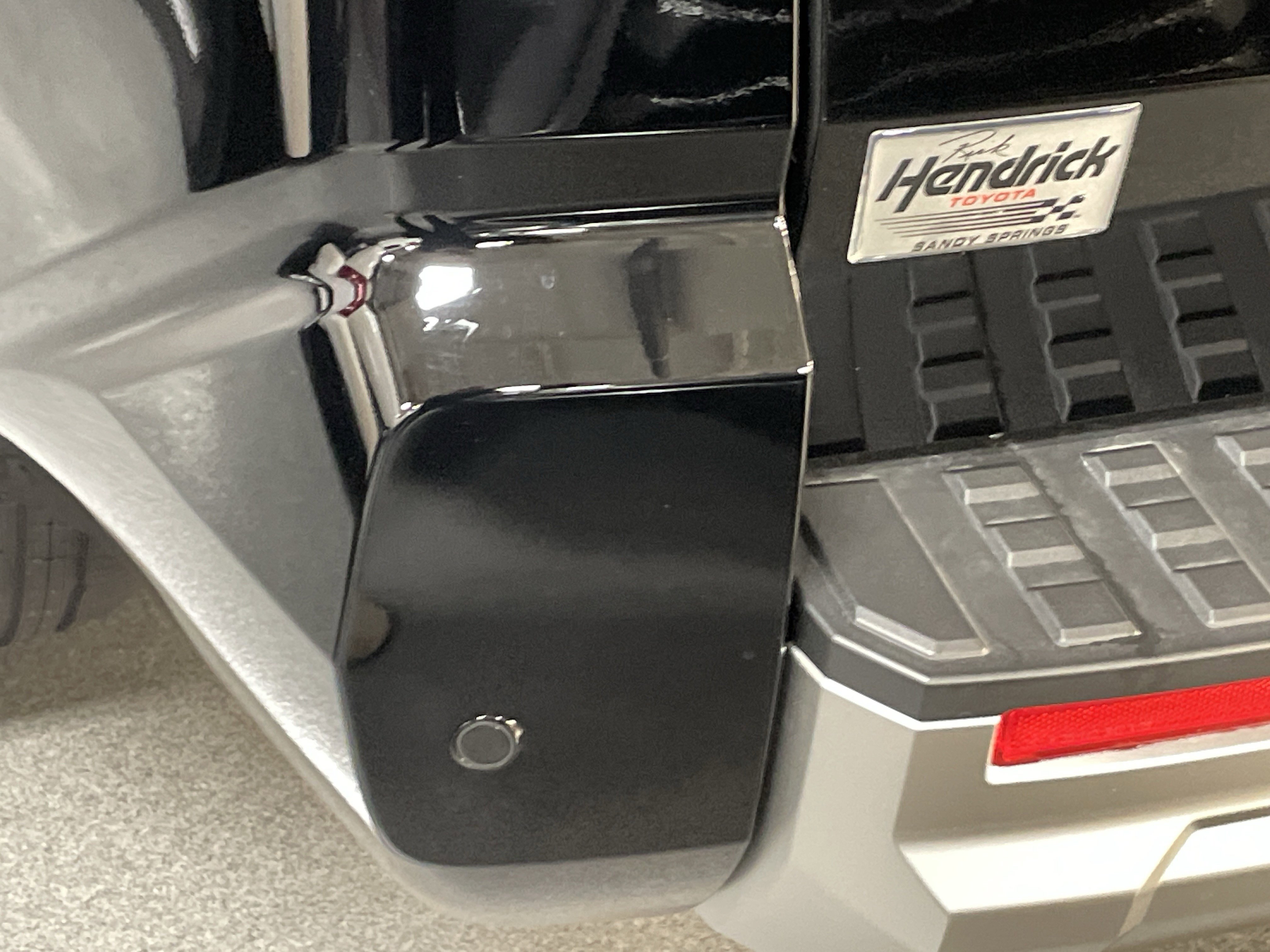 Used 2025 Toyota 4Runner Limited image 33