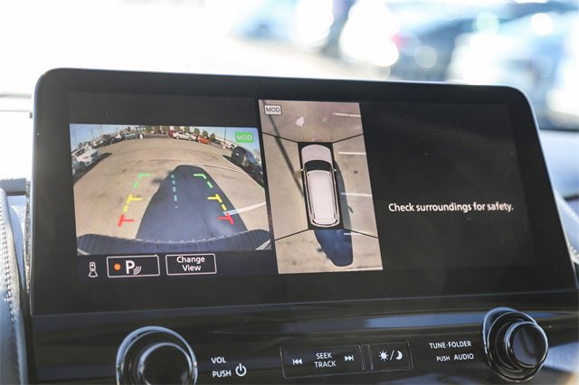 Used 2022 Nissan Armada SL w/ Captain's Chairs Package image 24