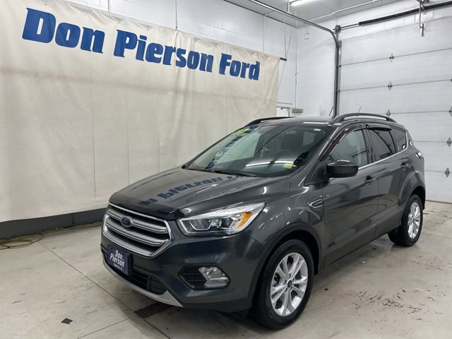Used 2017 Ford Escape SE w/ Equipment Group 201A image 1