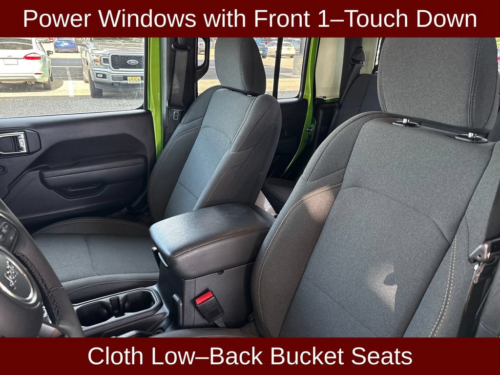 Used 2025 Jeep Gladiator Sport AWD/4WD image 15