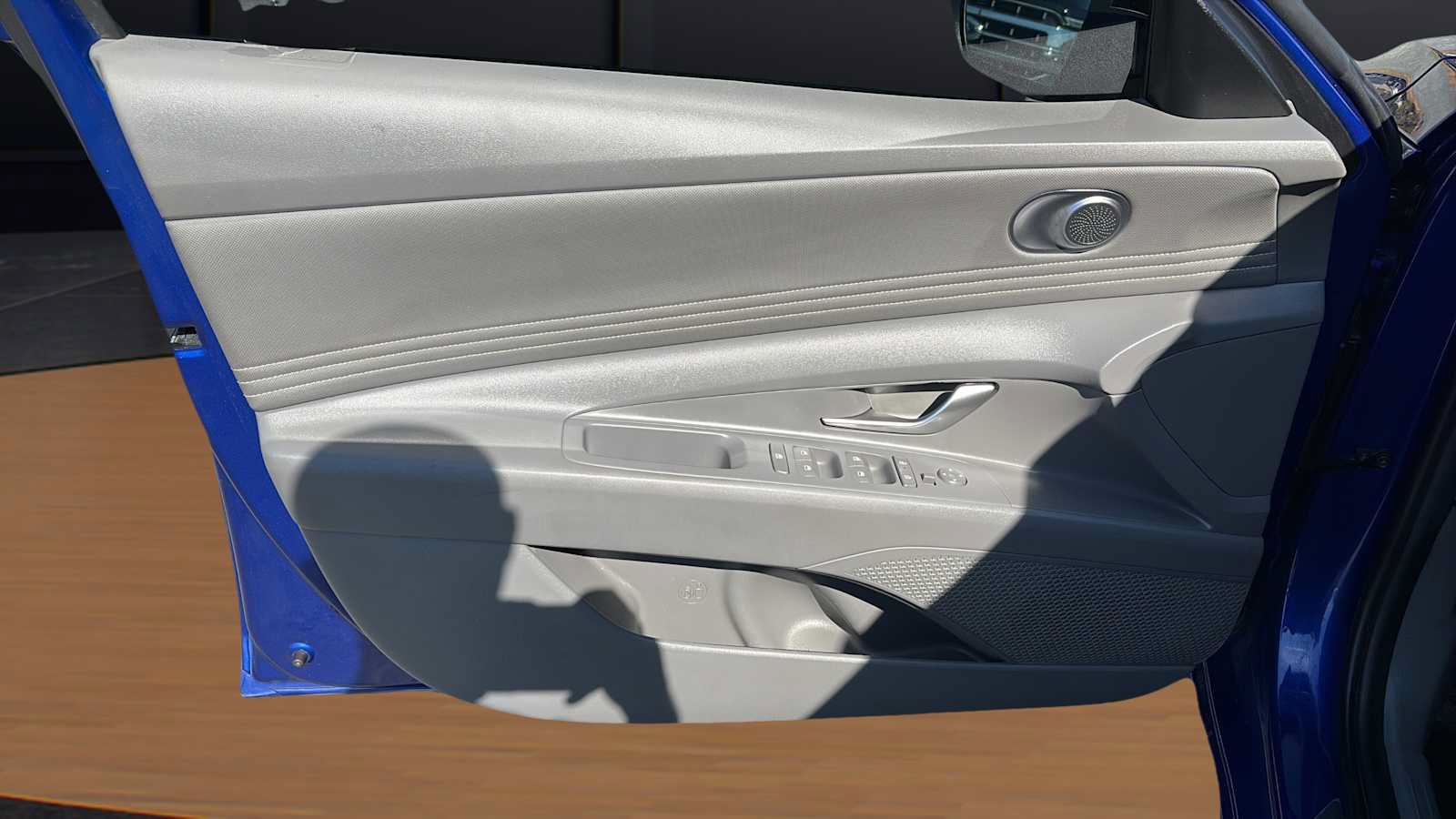 Used 2025 Hyundai Elantra Sport FWD image 21