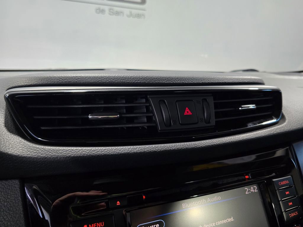 Used 2020 Nissan Rogue Sport S FWD image 21