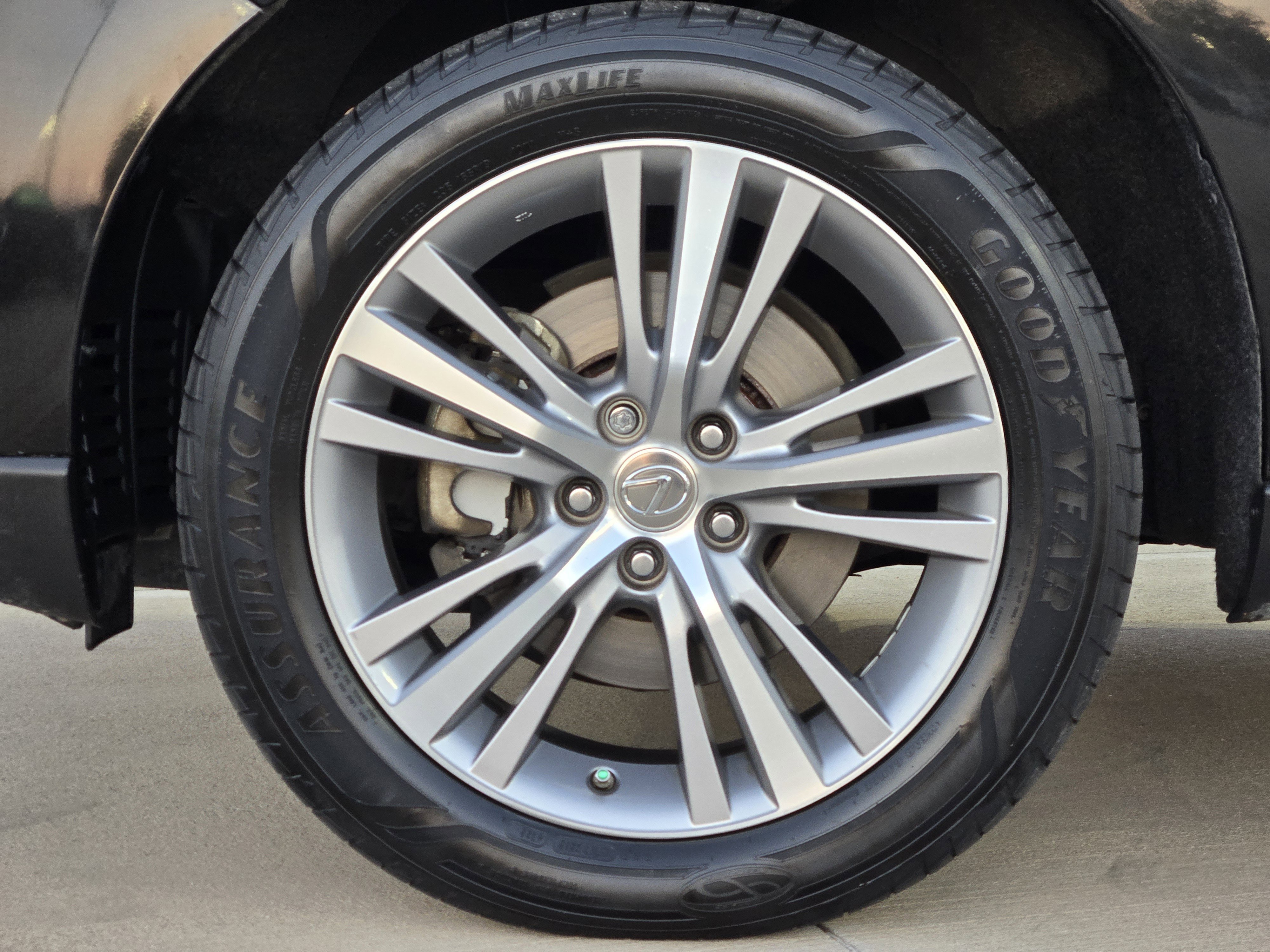 Used 2015 Lexus RX 450h Navigation, Premium Package image 10