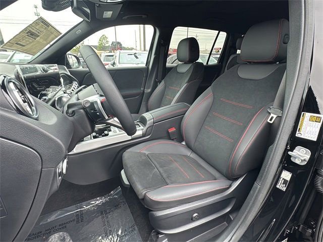 New 2026 Mercedes-Benz GLB 250 image 14