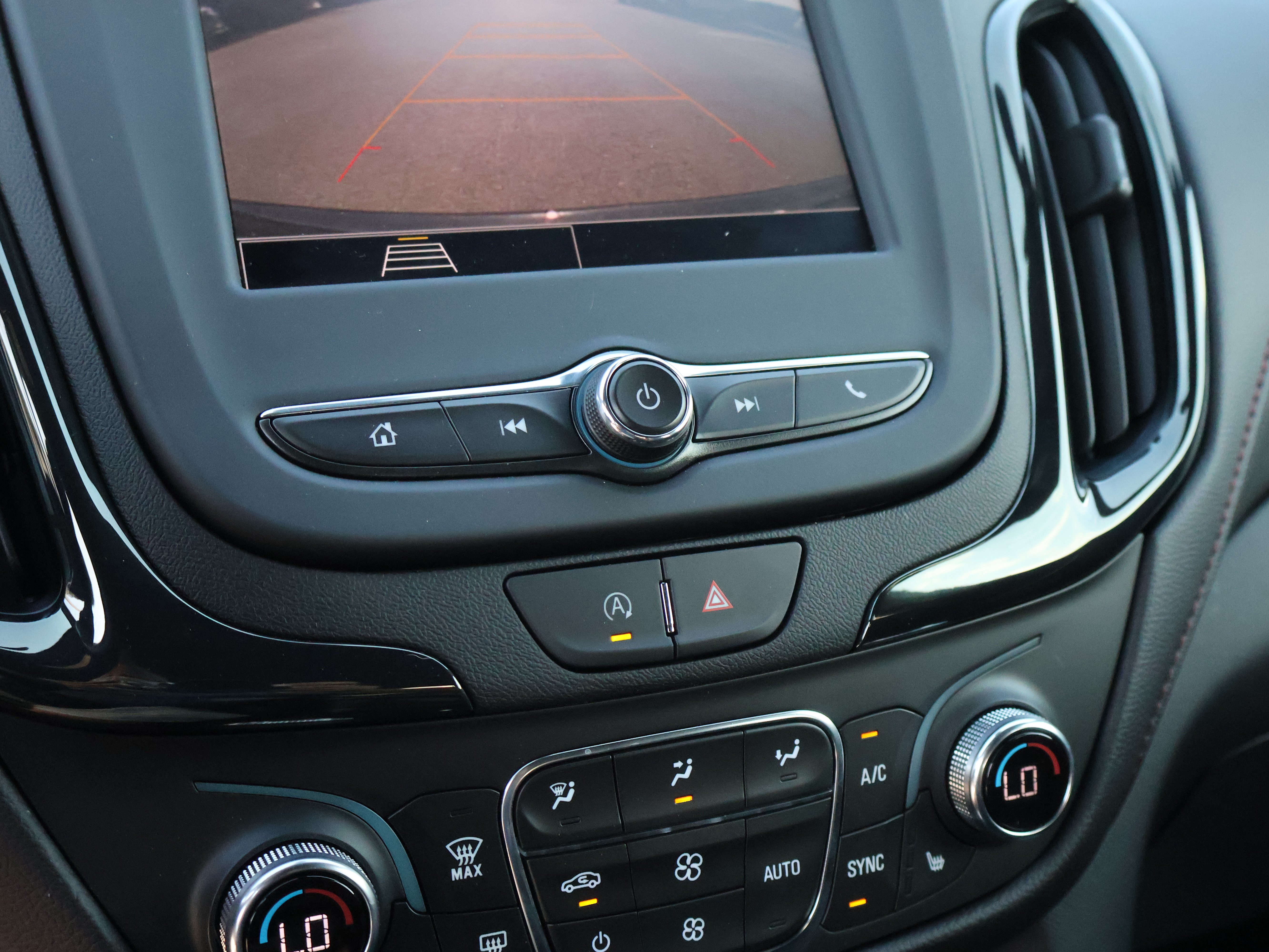 Used 2023 Chevrolet Equinox RS w/ LPO, Floor Liner Package AWD/4WD image 27