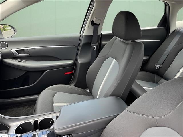 Used 2020 Hyundai Sonata SEL w/ Convenience + Sunroof Package FWD image 7
