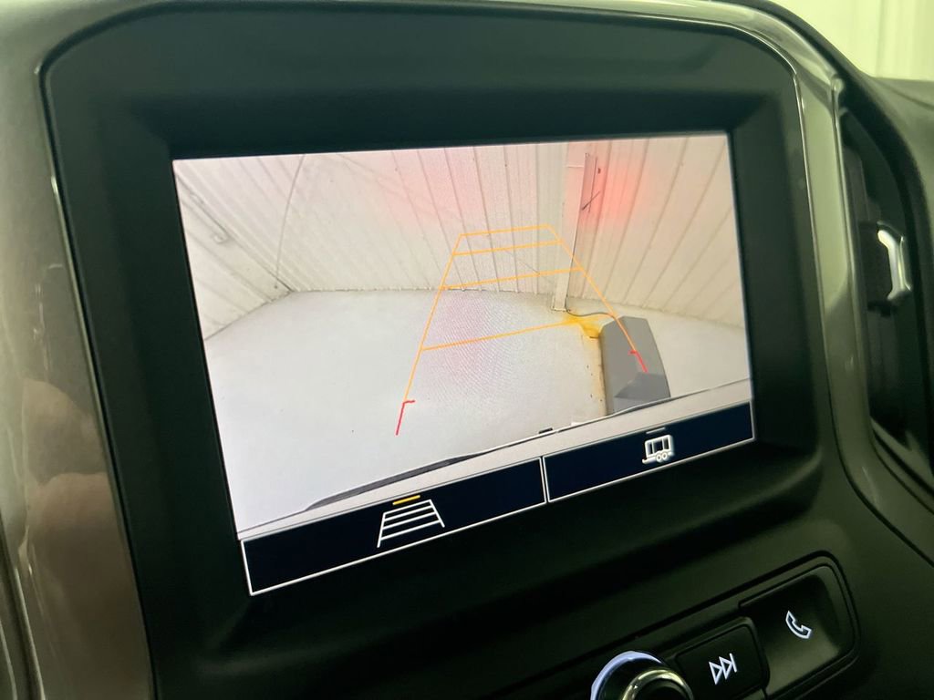 Used 2023 Chevrolet Silverado 1500 Custom image 15