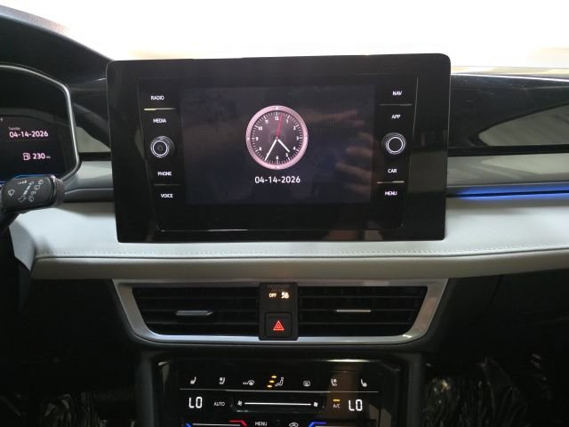 Certified 2025 Volkswagen Taos SEL w/ Black Wheel Plus Package image 20