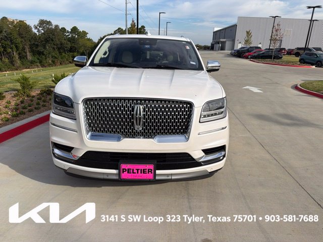 Used 2018 Lincoln Navigator L Black Label AWD/4WD image 2