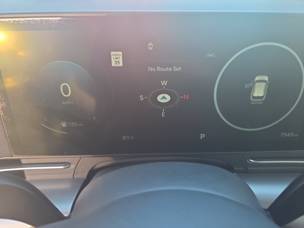 Used 2025 Hyundai Kona SEL FWD image 14