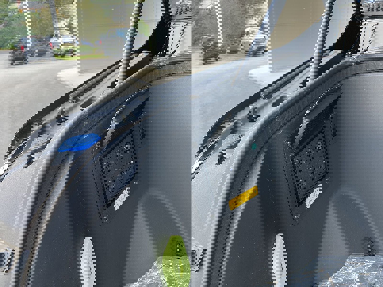 New 2025 Ford F150 Lightning Platinum image 44