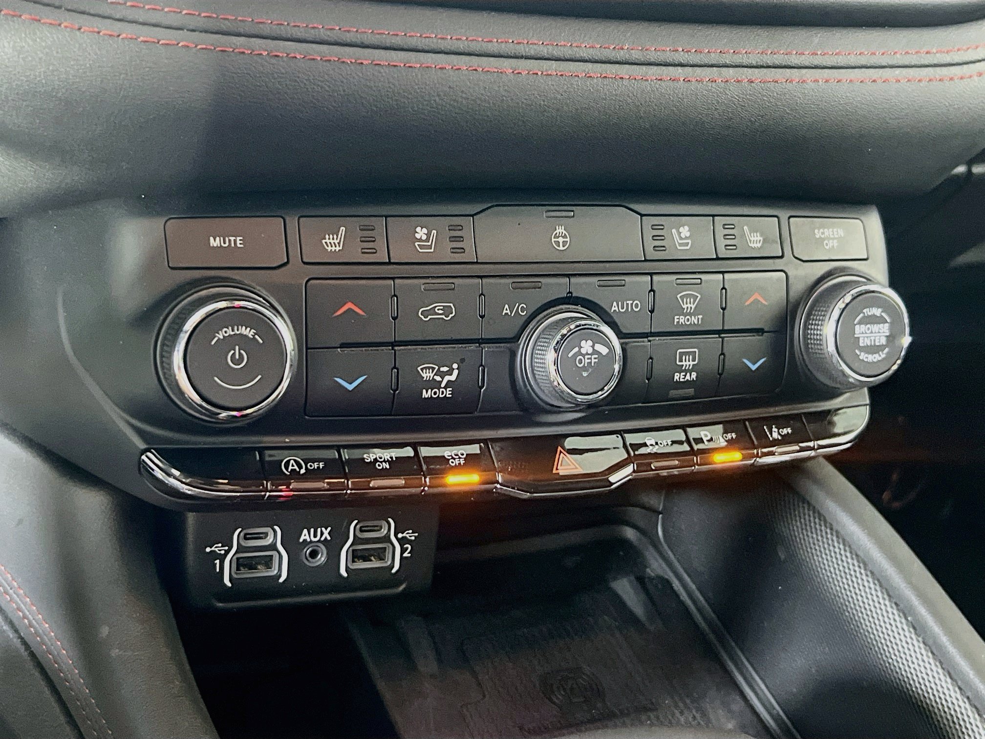 Used 2023 Dodge Durango GT AWD/4WD image 16