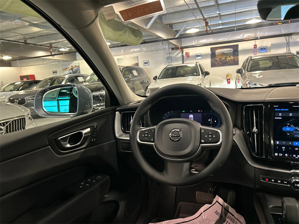 Certified 2023 Volvo XC60 B5 Core w/ Climate Package image 23