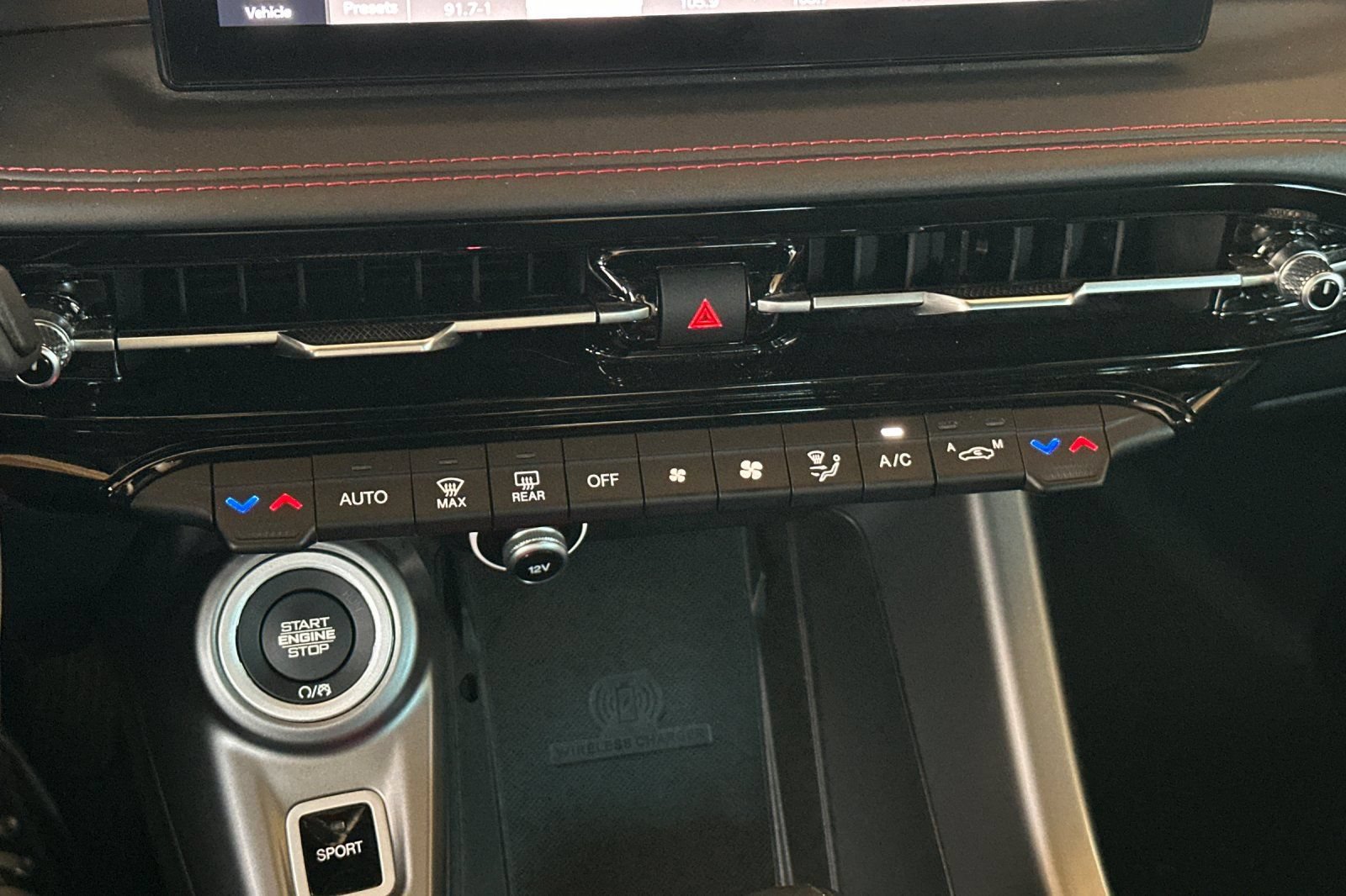 Used 2024 Dodge Hornet R/T Plus AWD/4WD image 21