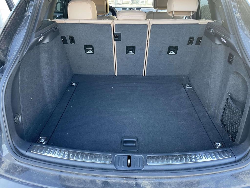 Used 2022 Porsche Macan S image 49