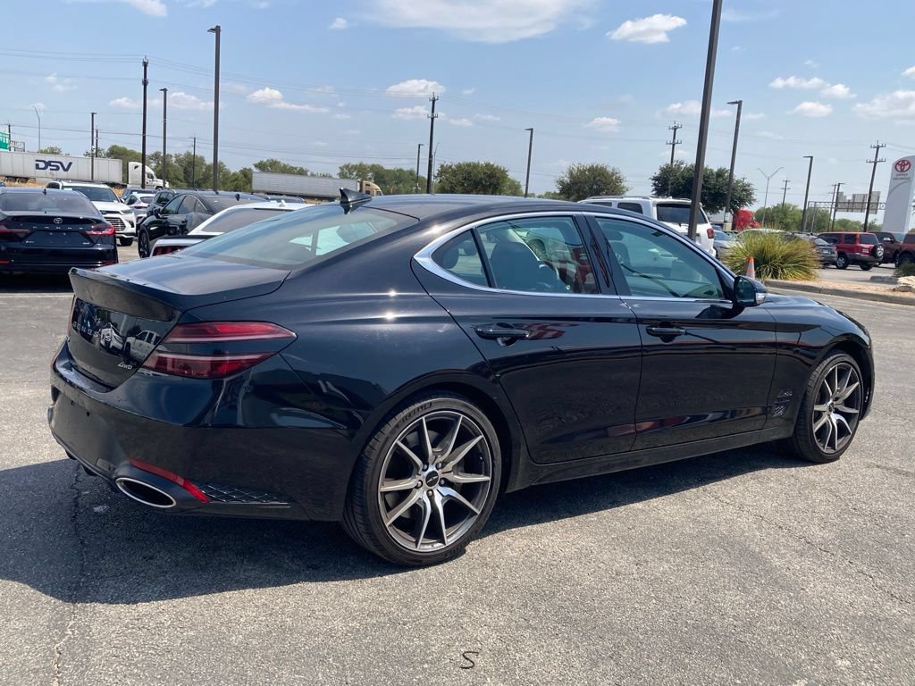 Used 2026 Genesis G70 2.5T AWD/4WD image 5
