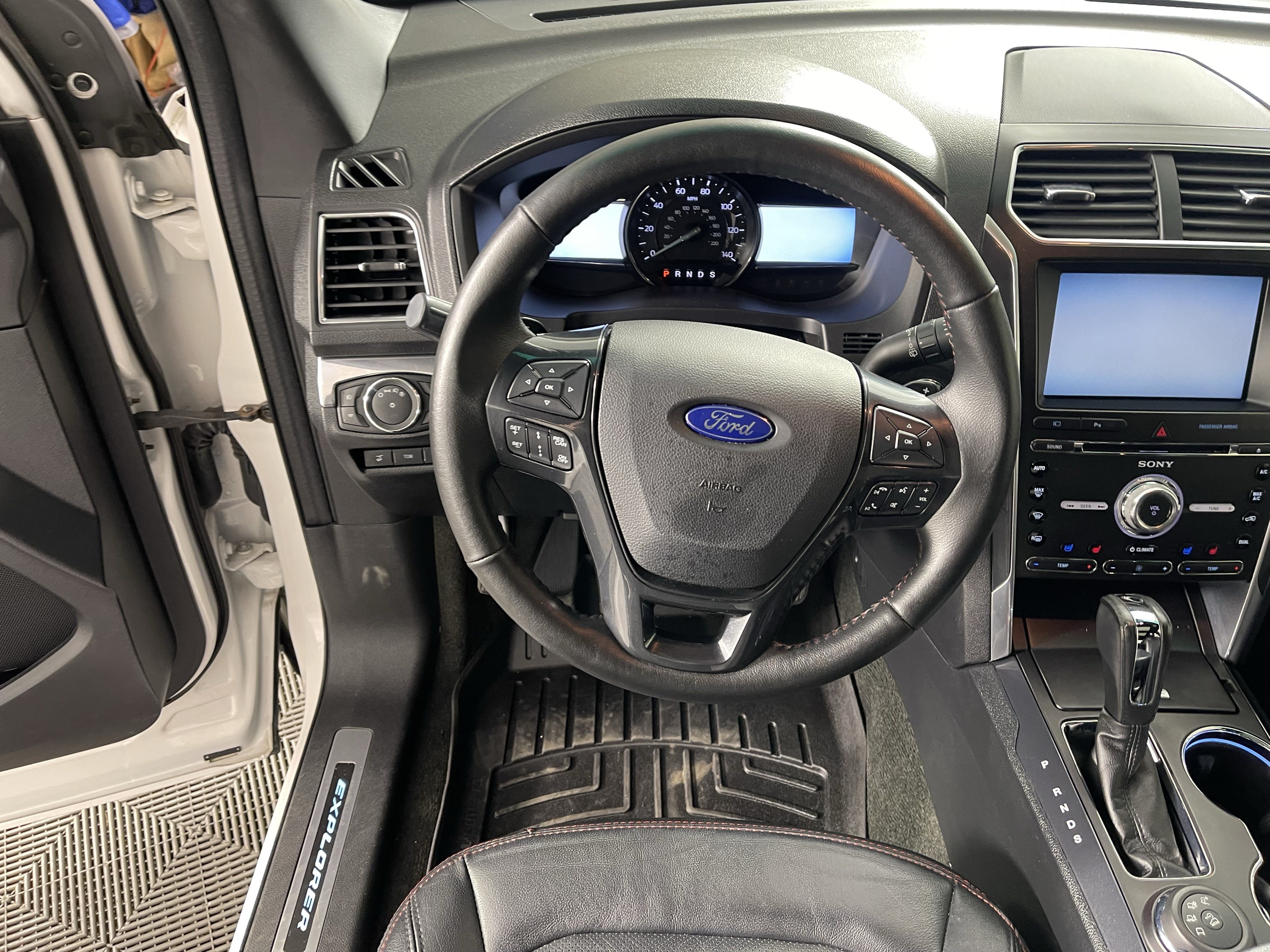 Used 2016 Ford Explorer Sport w/ Equipment Group 401A AWD/4WD image 13