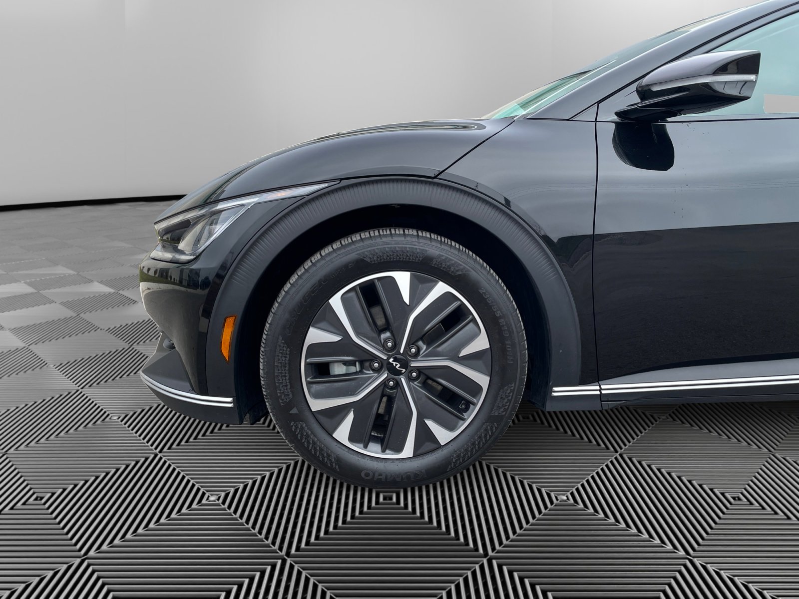 Used 2024 Kia EV6 Light image 17