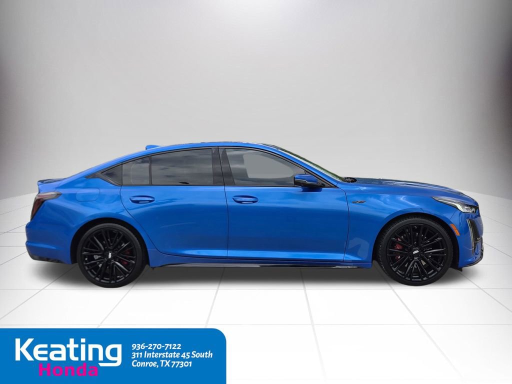 Used 2024 Cadillac CT5 V w/ Premium Package RWD image 9