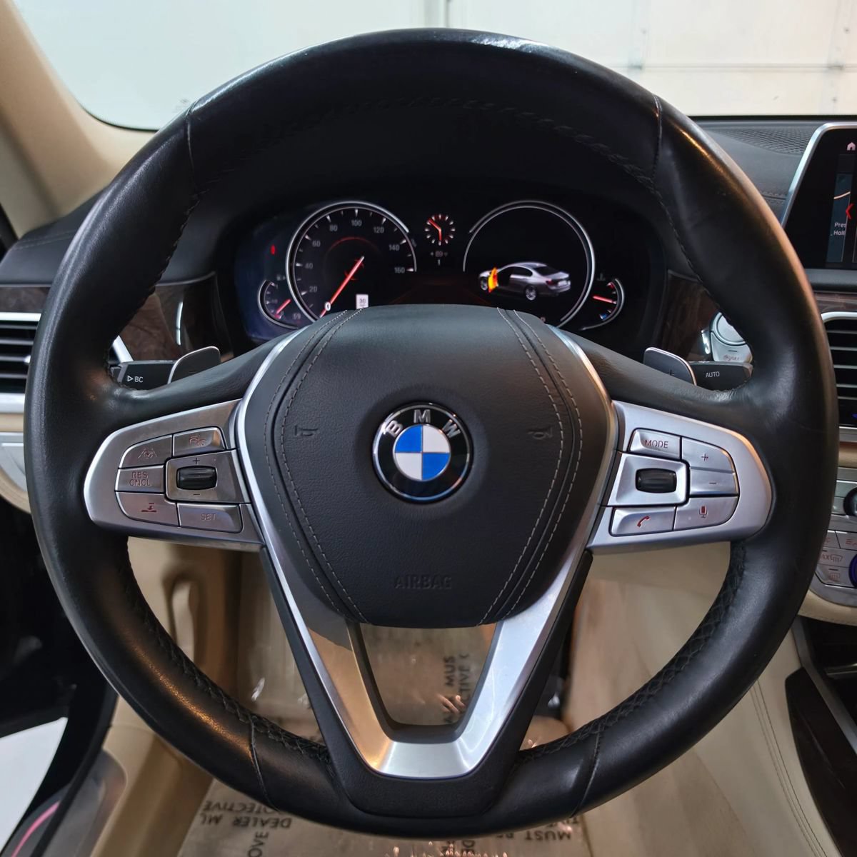 Used 2019 BMW 750i xDrive AWD/4WD image 18