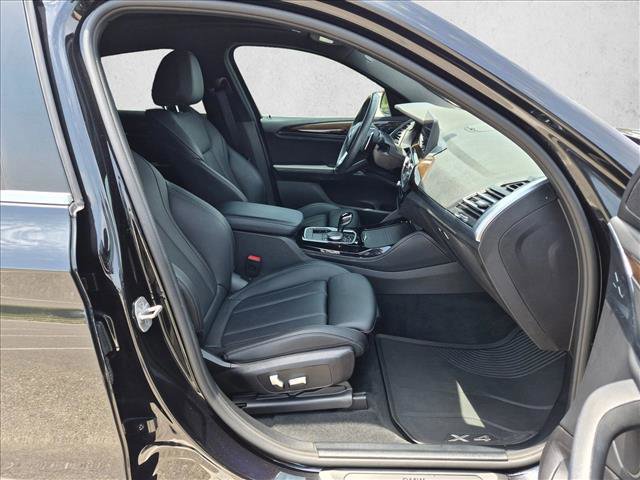 Used 2022 BMW X4 xDrive30i AWD/4WD image 21