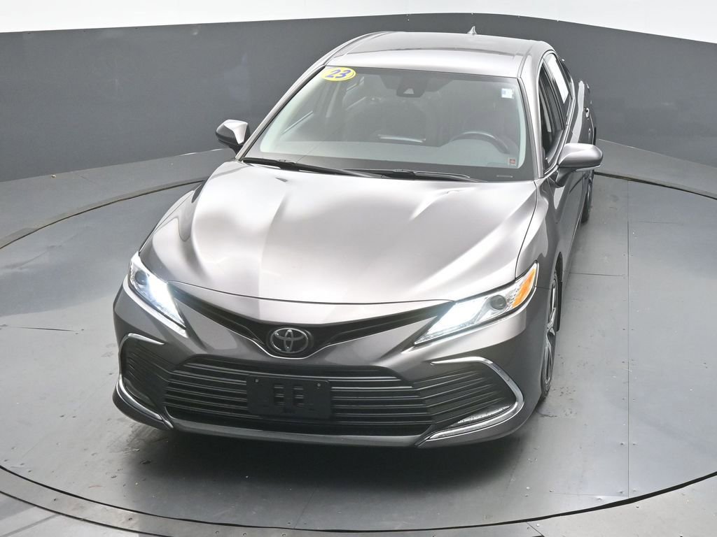 Used 2023 Toyota Camry XLE w/ Cold Weather Package image 39