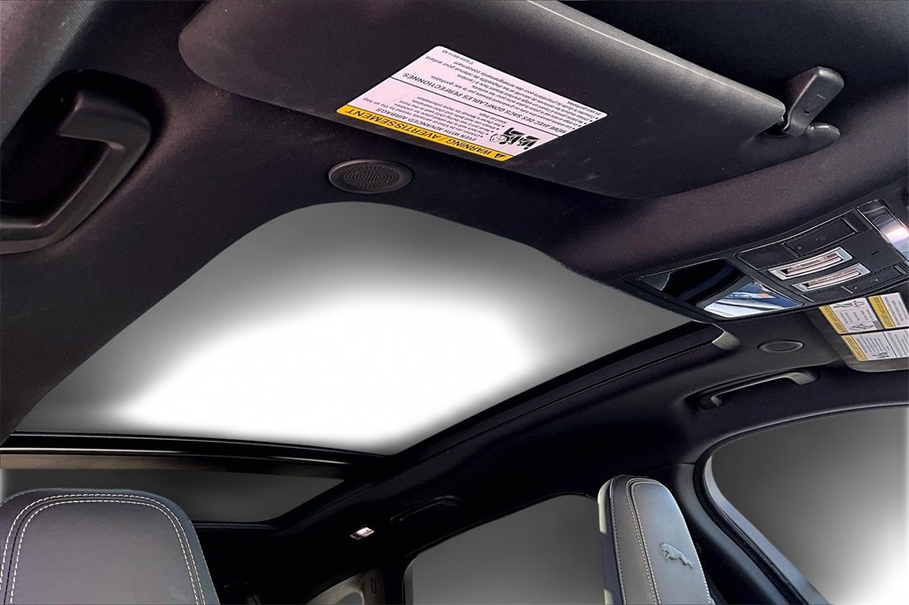 Used 2024 Jaguar F-PACE R-Dynamic S image 25