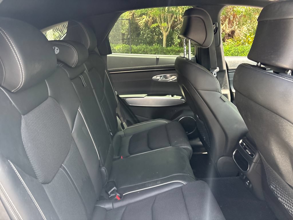 Used 2022 Genesis GV70 2.5T w/ Sport Prestige Package AWD/4WD image 31