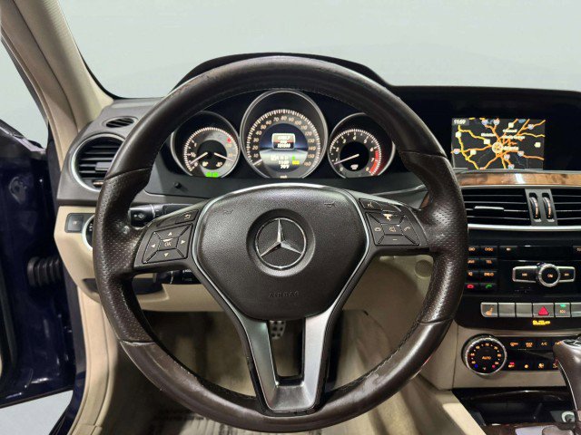 Used 2014 Mercedes-Benz C 300 Sport image 20