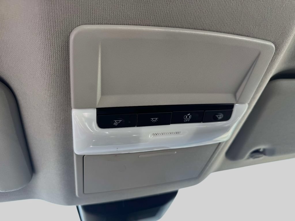 Used 2025 Nissan Sentra SV w/ All-Weather Package FWD image 30