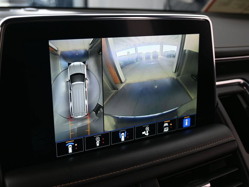 Used 2022 GMC Yukon XL AT4 w/ AT4 Premium Package image 28