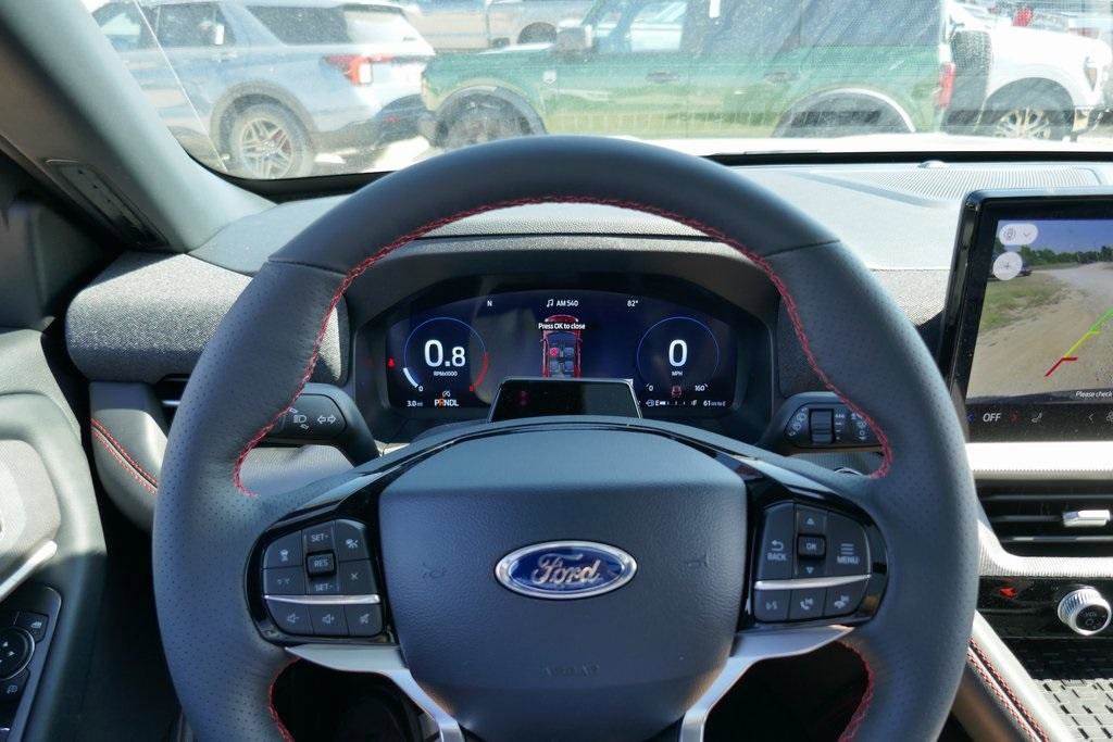 New 2025 Ford Explorer ST-Line w/ Premium Package image 25