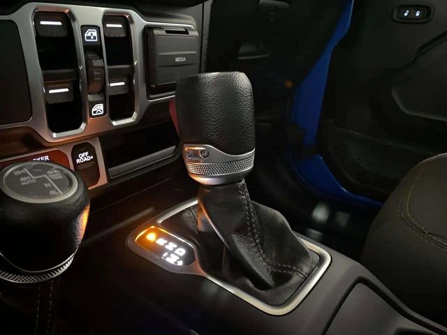 Used 2024 Jeep Wrangler Unlimited image 71