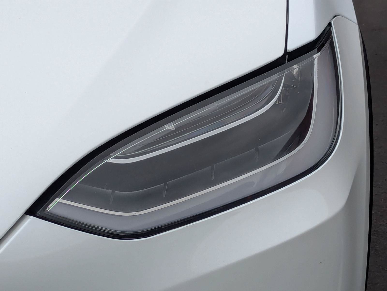 Used 2018 Tesla Model X 75D AWD/4WD image 10