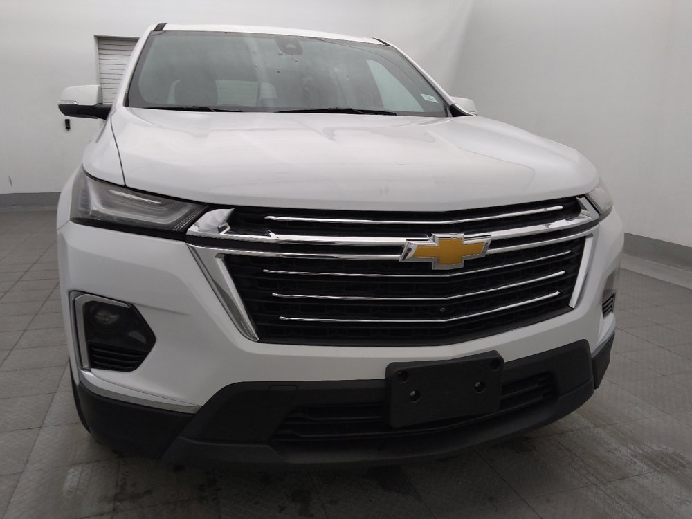 Used 2023 Chevrolet Traverse LT FWD image 14