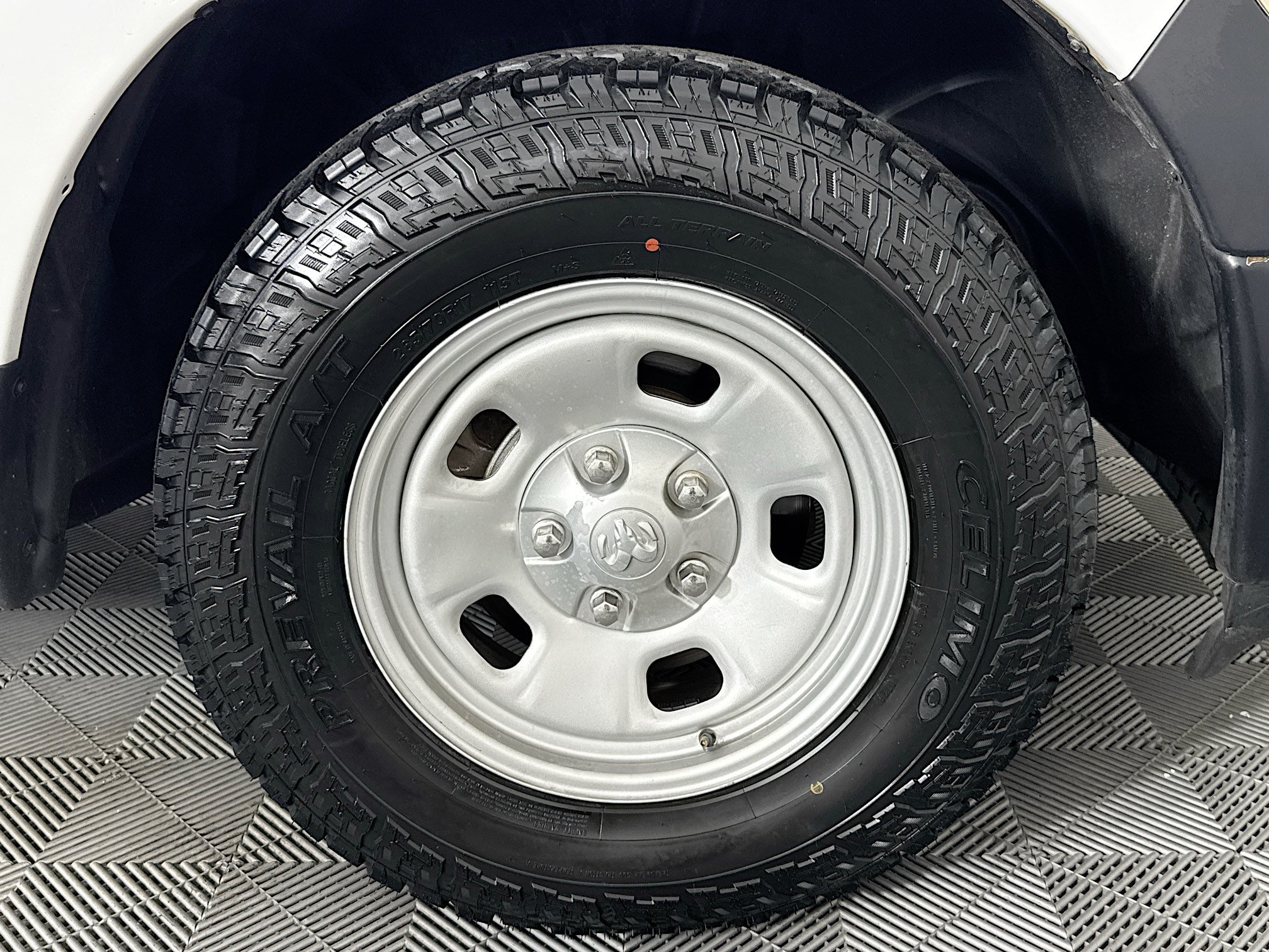 Used 2018 RAM 1500 Tradesman RWD image 29