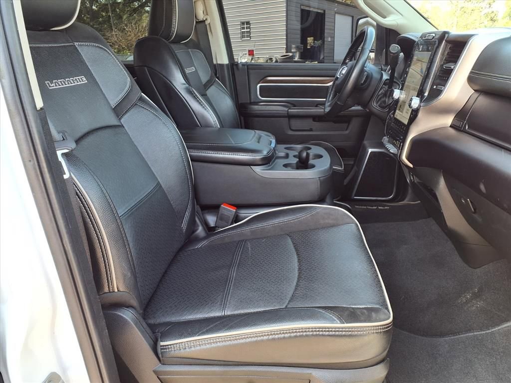 Used 2024 RAM 2500 Laramie image 14