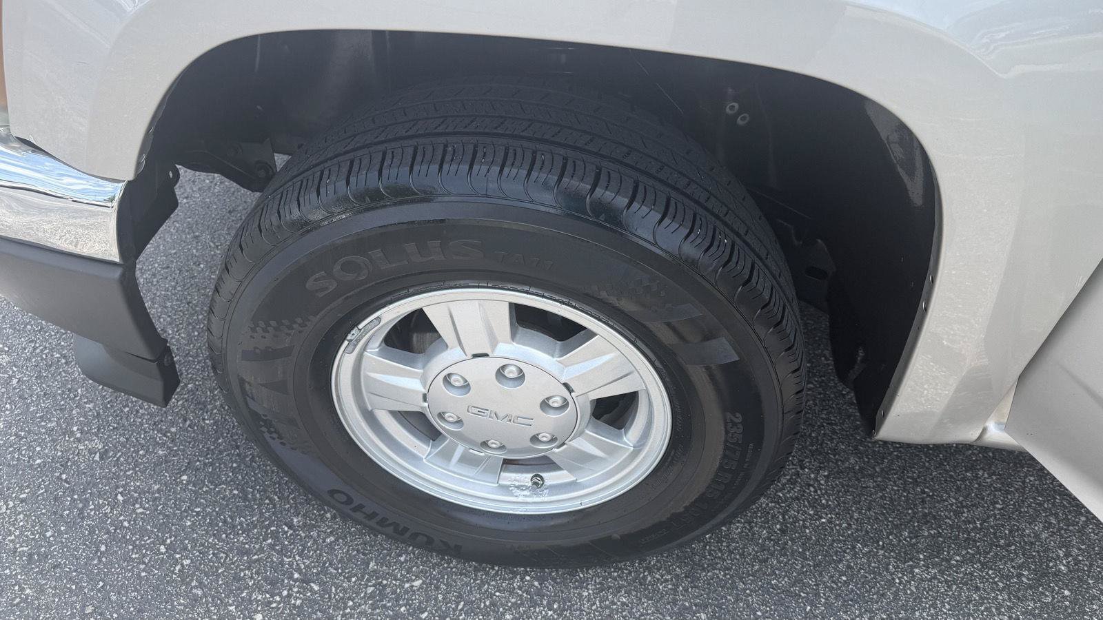 Used 2007 GMC Canyon SLE w/ Power Convenience Package RWD image 13