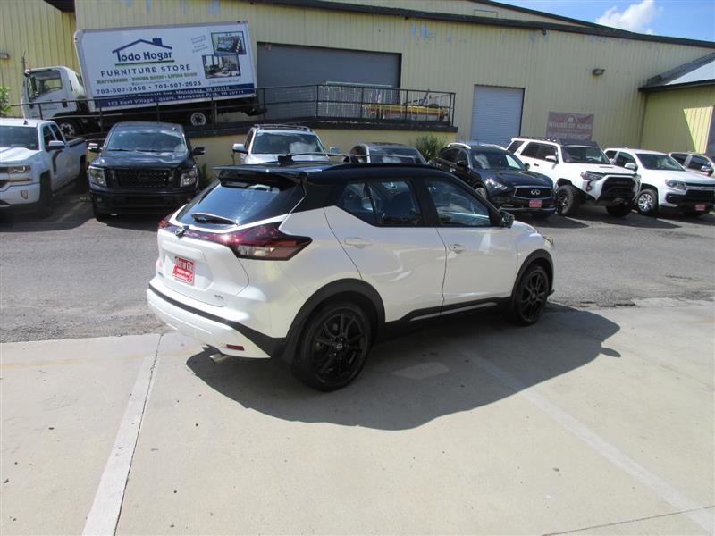 Used 2023 Nissan Kicks SR w/ Interior Electronics Package image 7