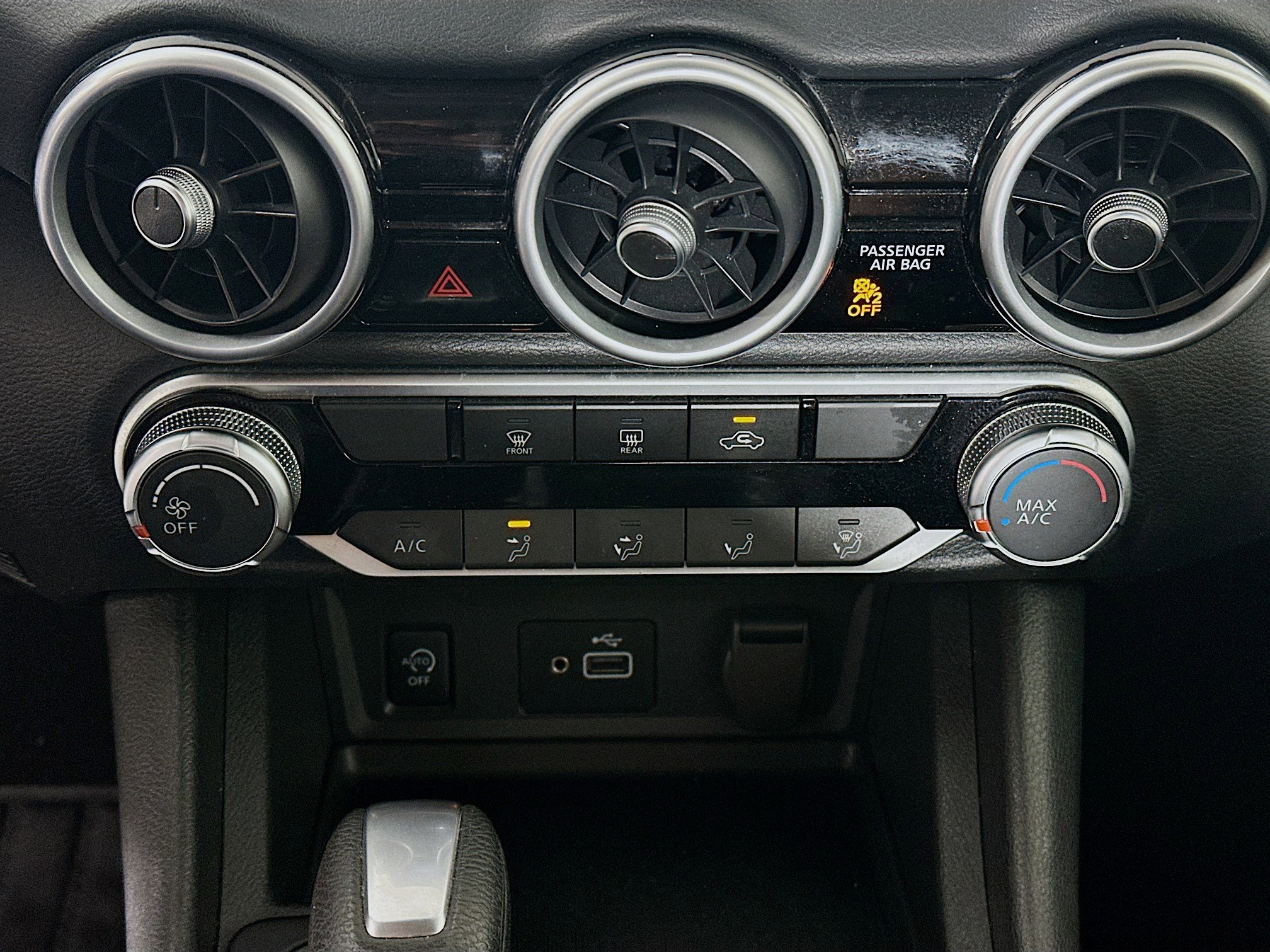 Used 2025 Nissan Sentra S image 22