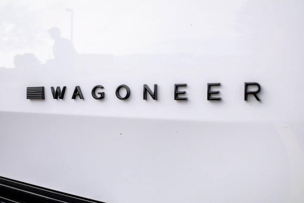 Used 2024 Jeep Wagoneer Series II w/ Convenience Group I AWD/4WD image 45
